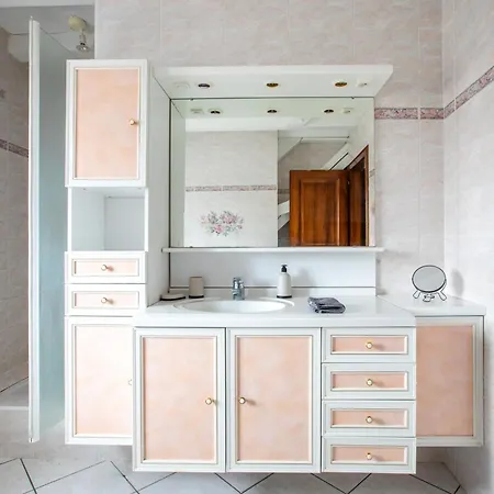 Route Des Vins D'alsace, Domaine Viticole 'pinot Gris' * Pfaffenheim